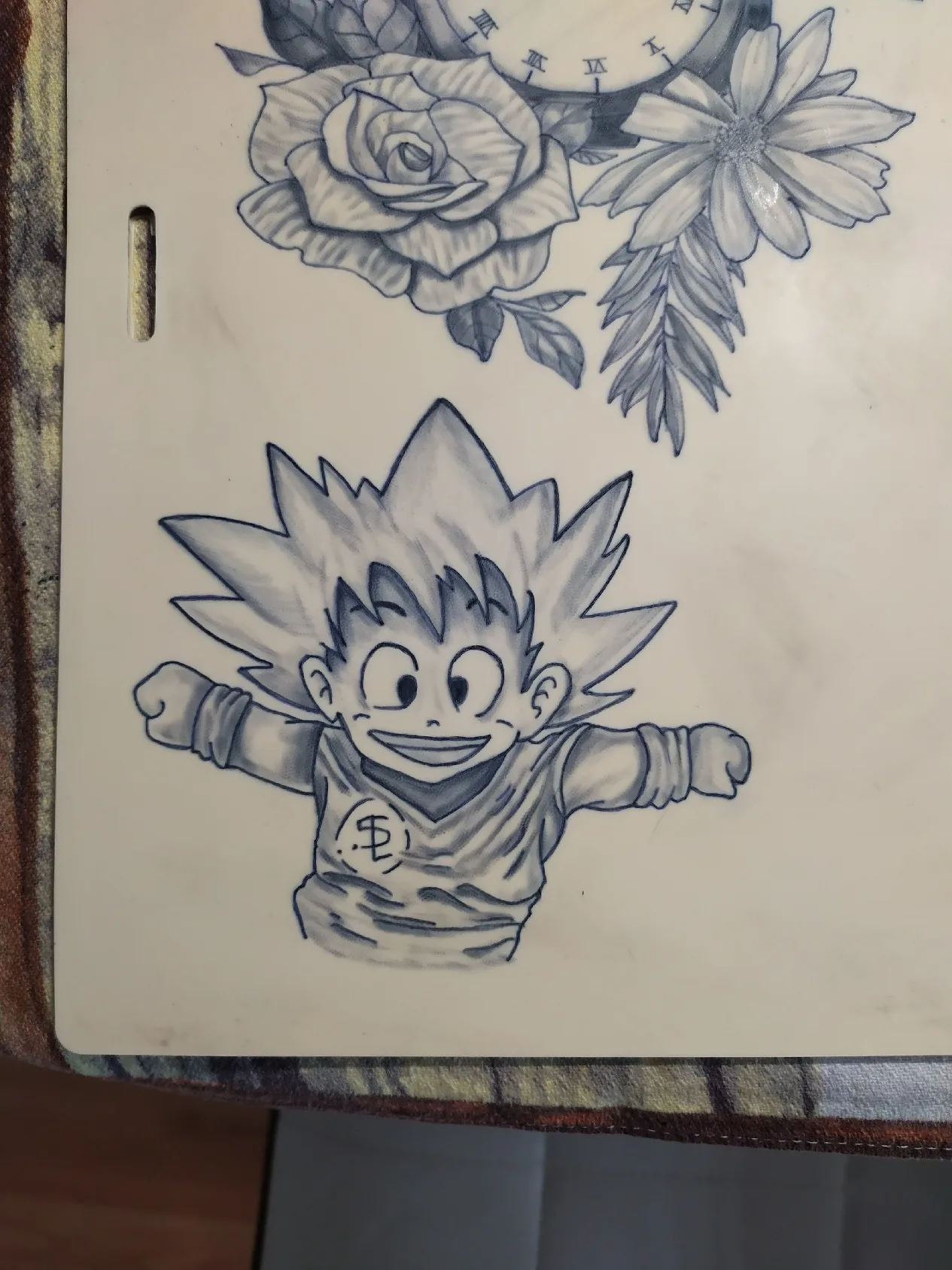 TP élève — Goku enfant et composition florale avec horloge